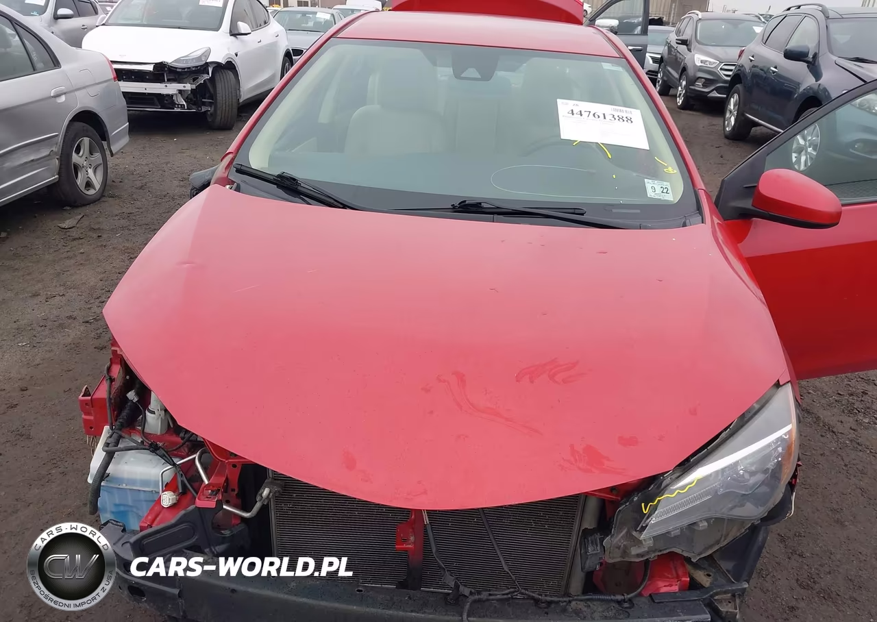 2017 Toyota Corolla Le VIN:2T1BURHEXHC877856 - 10