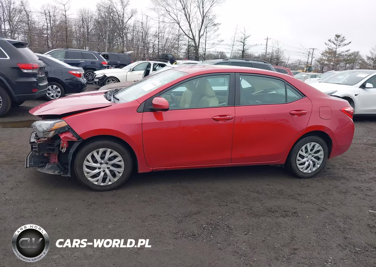 2017 Toyota Corolla Le VIN:2T1BURHEXHC877856 - 14