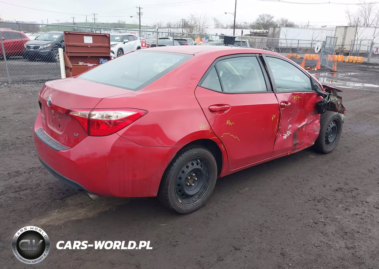 2017 Toyota Corolla Le VIN:2T1BURHEXHC877856 - 4