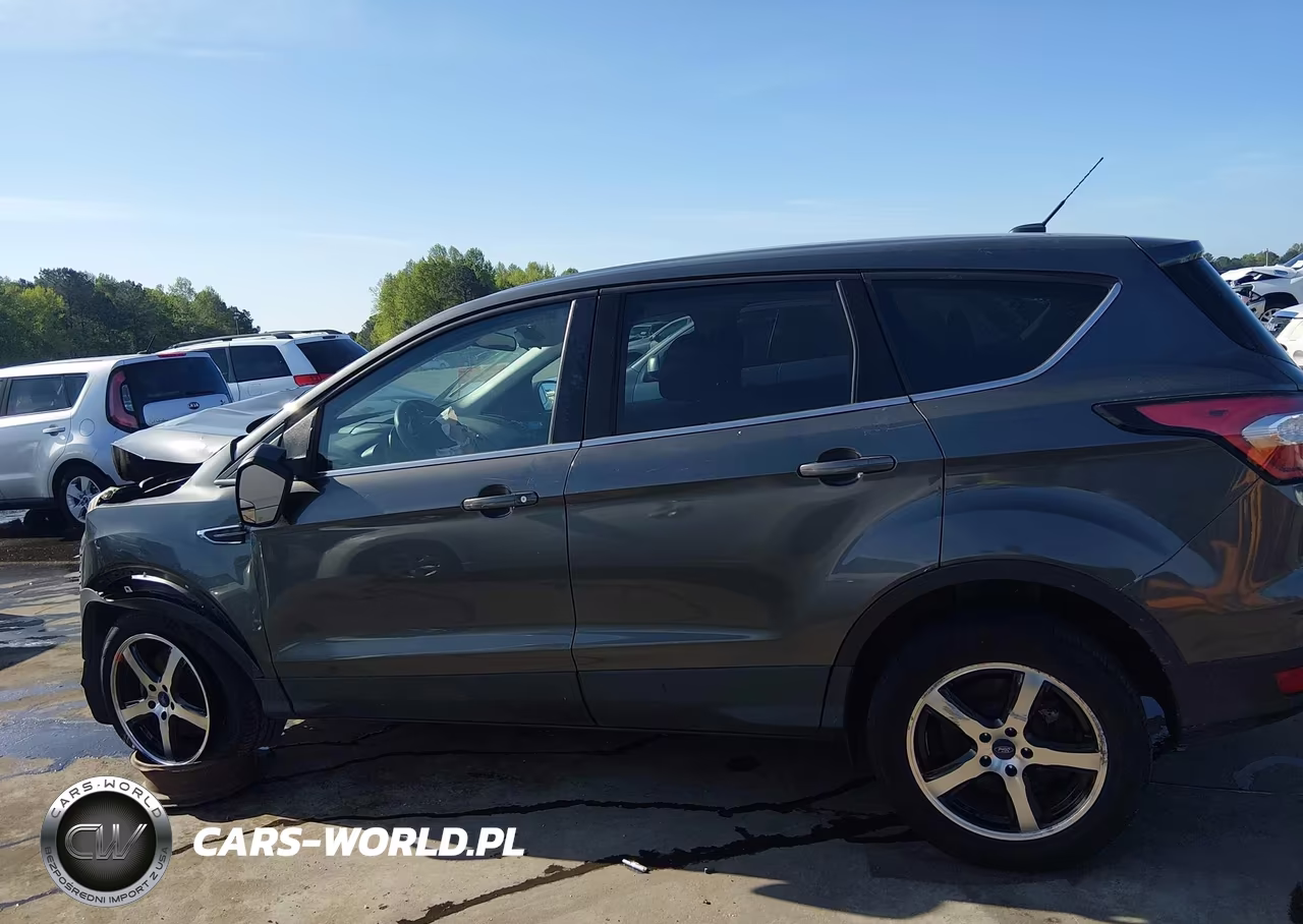 2017 Ford Escape Se VIN:1FMCU9GD0HUD02810 - 14