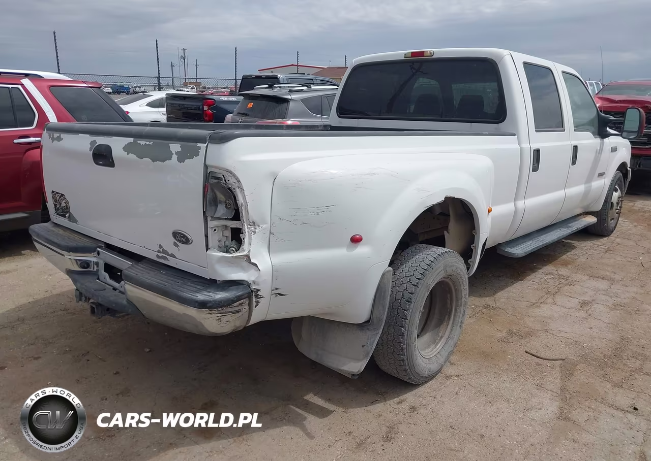 2005 Ford F-350 Lariat-Xl-Xlt VIN:1FTWW32P05EA33384 - 4