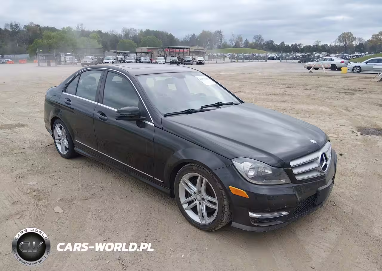 2013 Mercedes-Benz C 300 Sport 4Matic