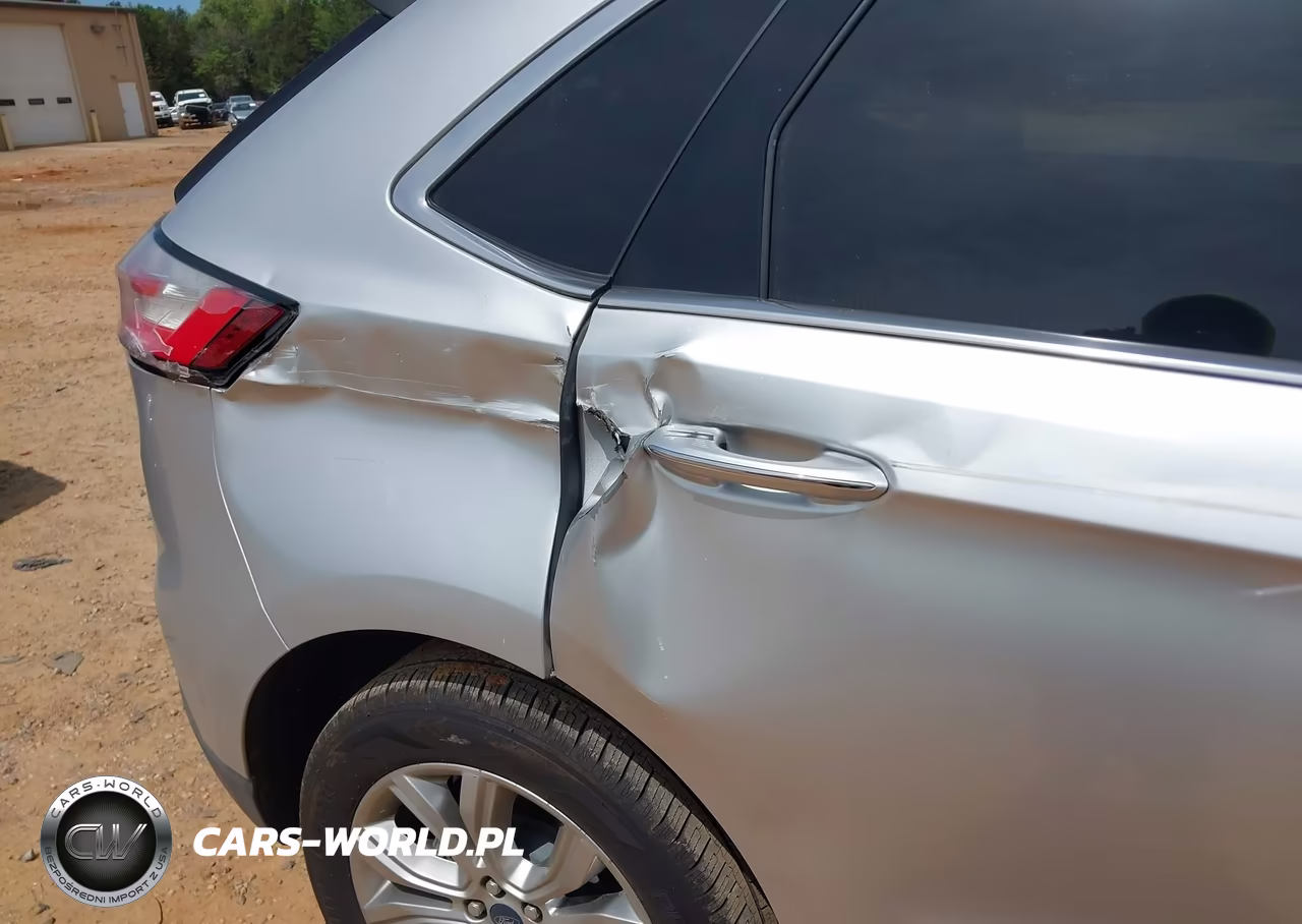 2019 Ford Edge Titanium VIN:2FMPK3K92KBC27922 - 17