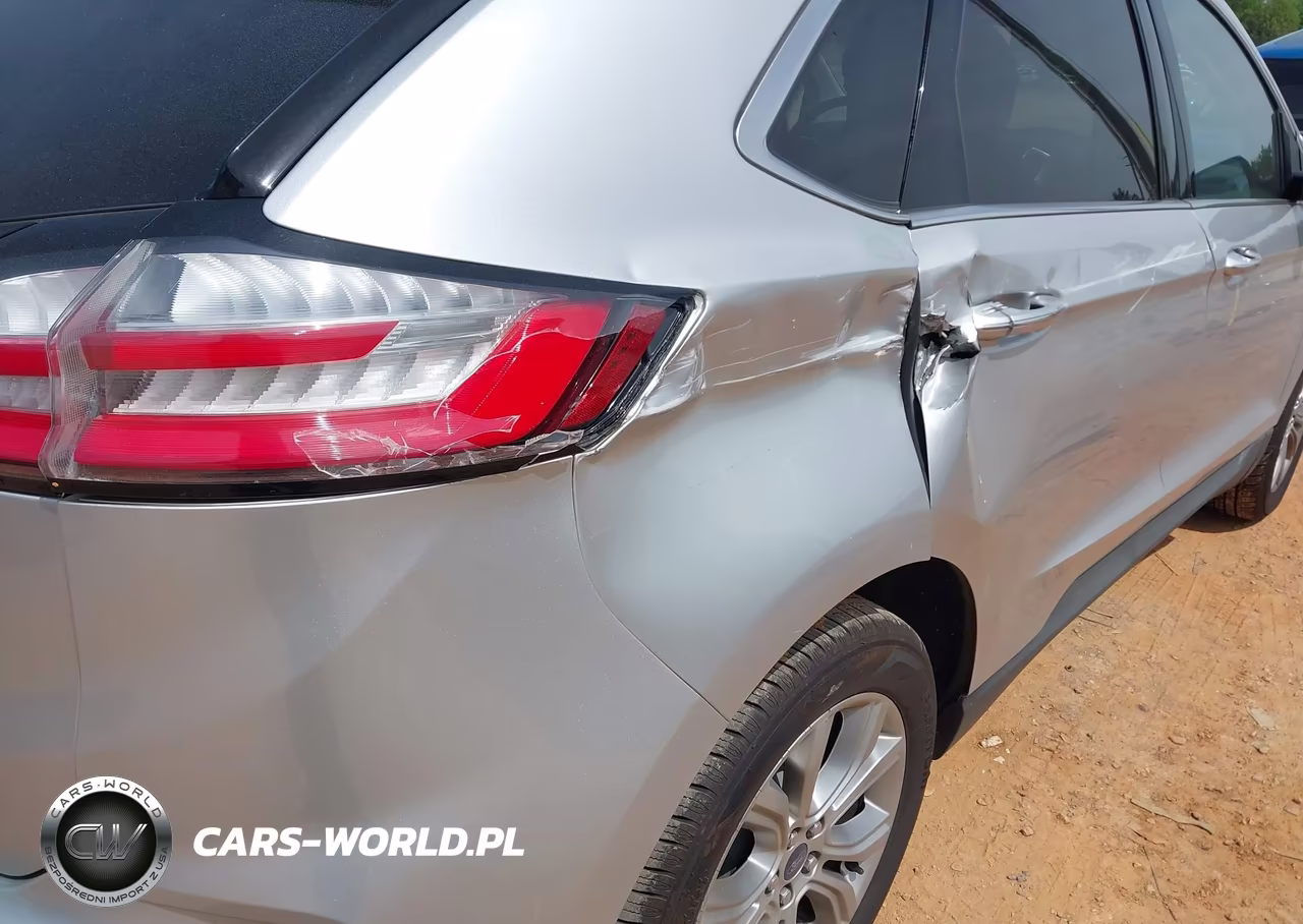 2019 Ford Edge Titanium VIN:2FMPK3K92KBC27922 - 18