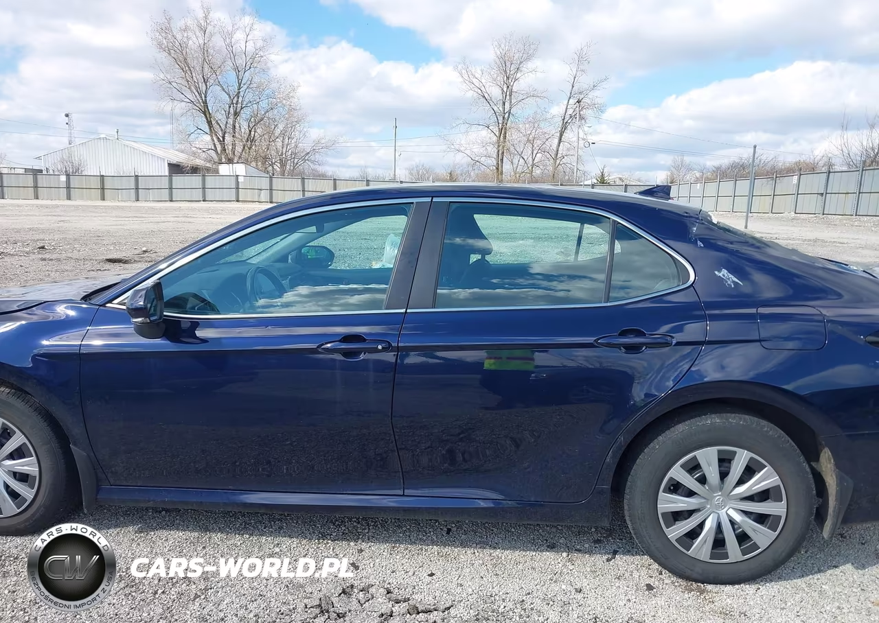 2022 Toyota Camry Le Hybrid VIN:4T1C31AK8NU584251 - 14