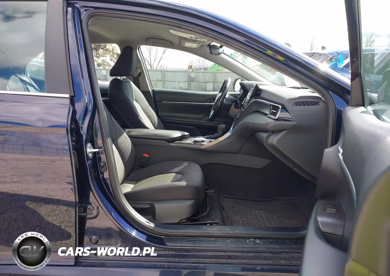 2022 Toyota Camry Le Hybrid VIN:4T1C31AK8NU584251 - 5