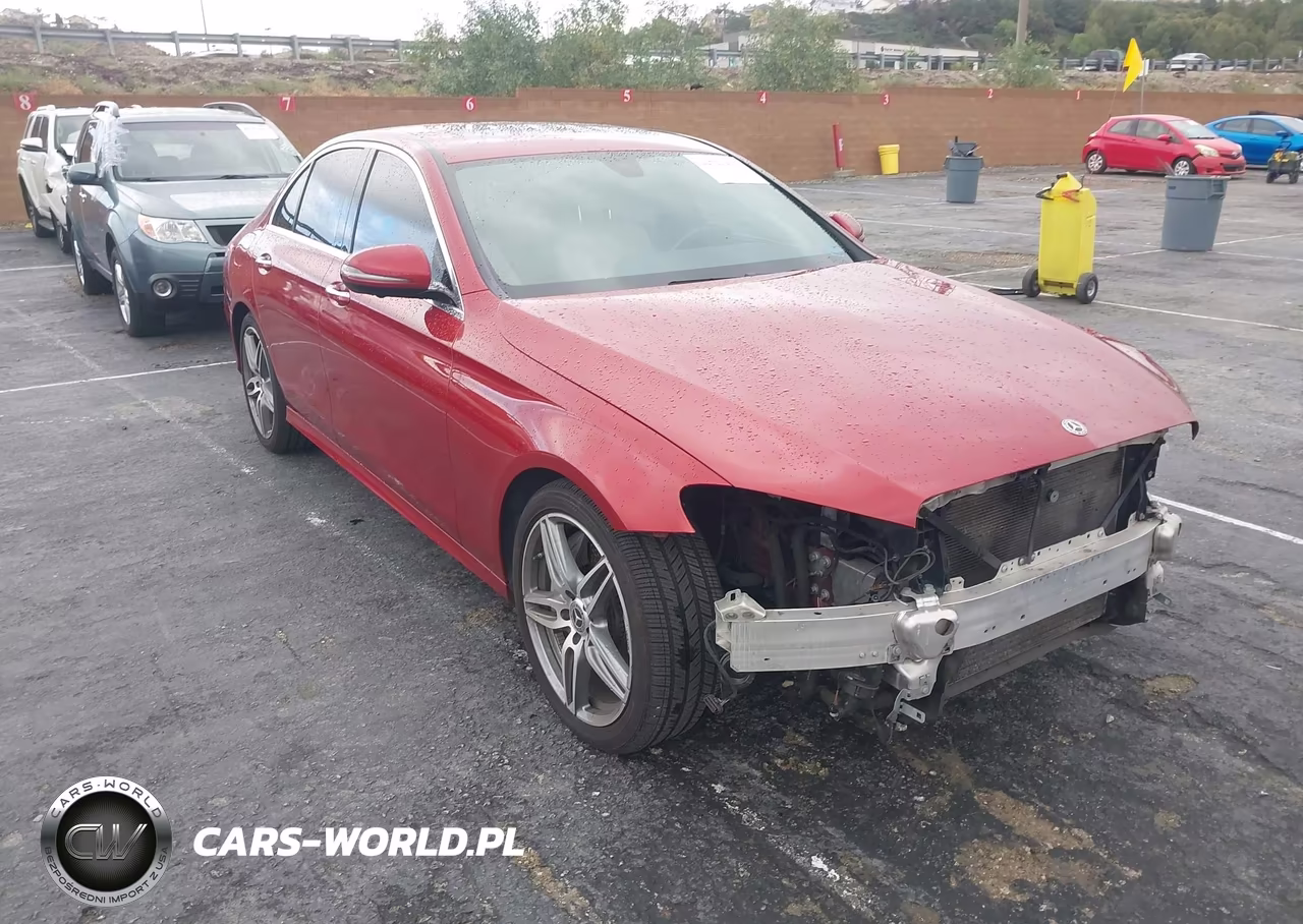 2019 Mercedes-Benz E 300