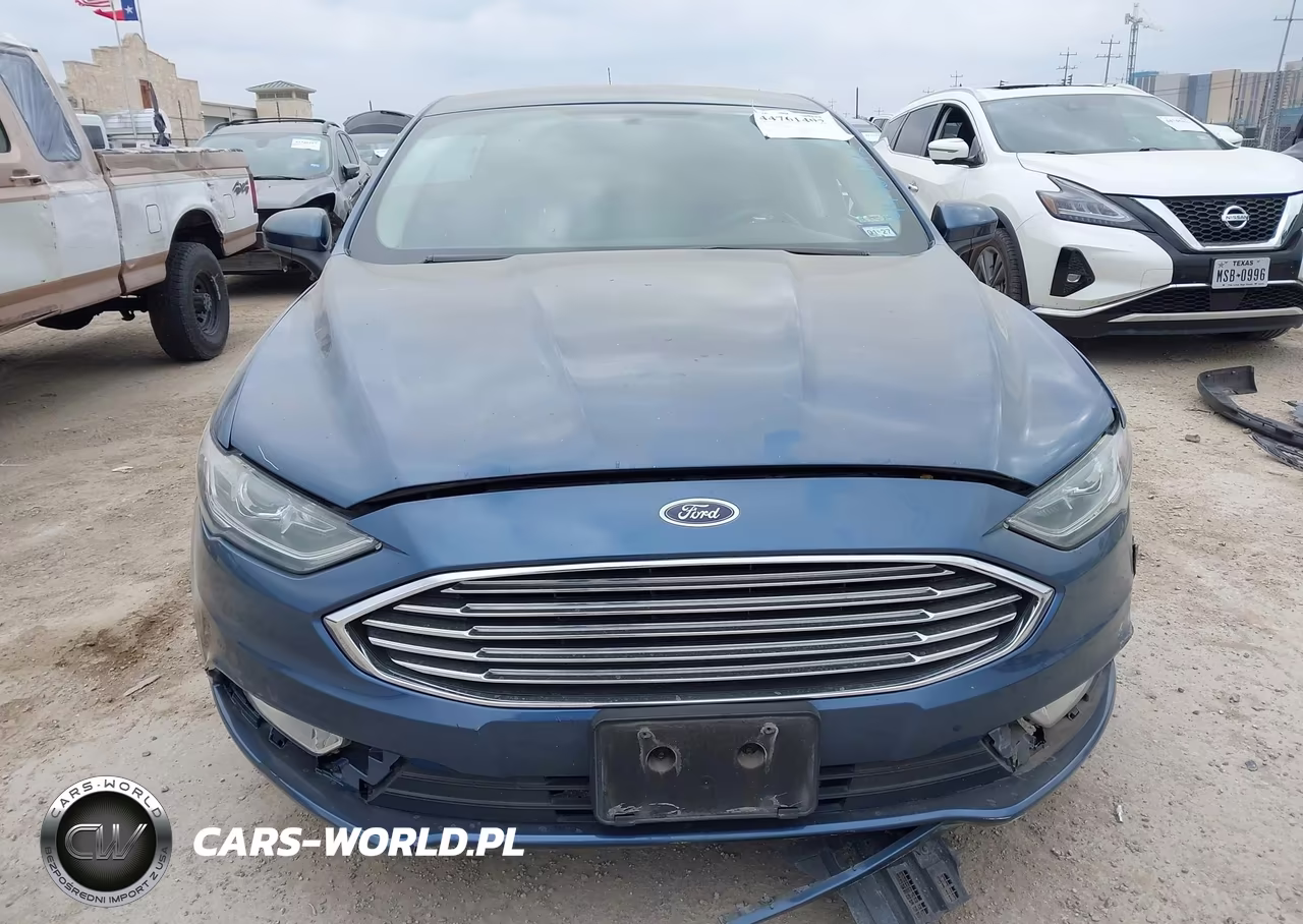 2018 Ford Fusion S VIN:3FA6P0G75JR217995 - 13