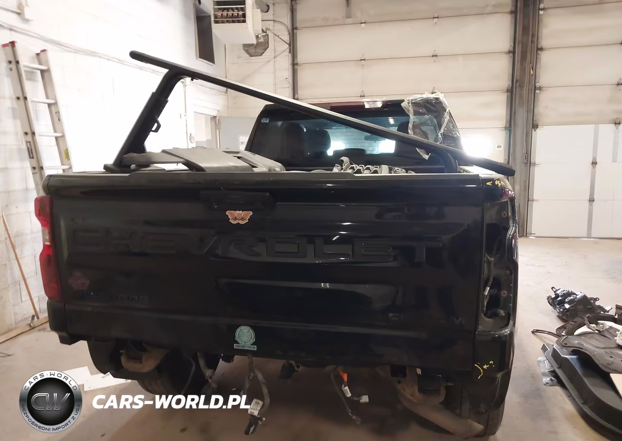 2023 Chevrolet Silverado 1500 4Wd Standard Bed Custom VIN:3GCPDBEK1PG168518 - 17