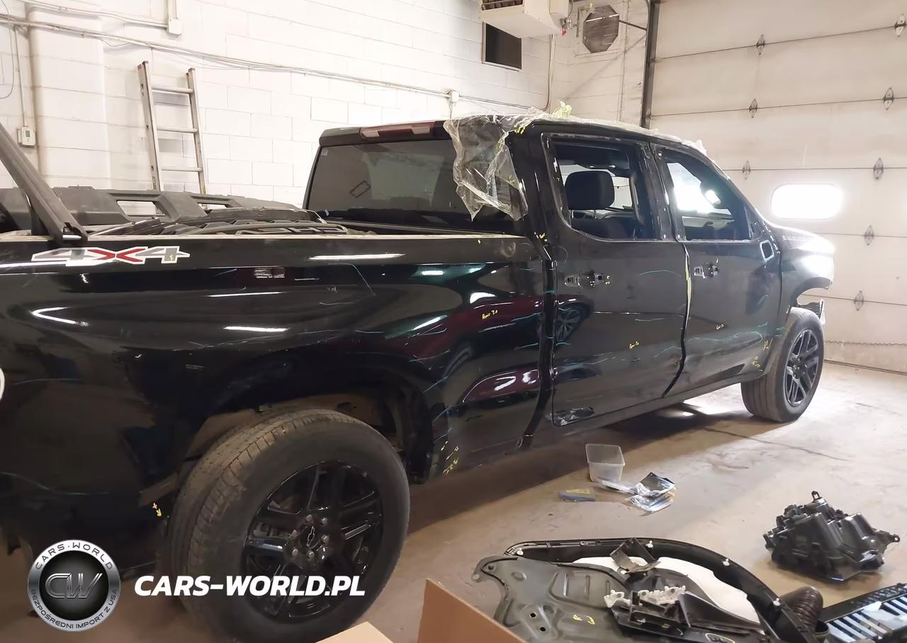 2023 Chevrolet Silverado 1500 4Wd Standard Bed Custom VIN:3GCPDBEK1PG168518 - 4