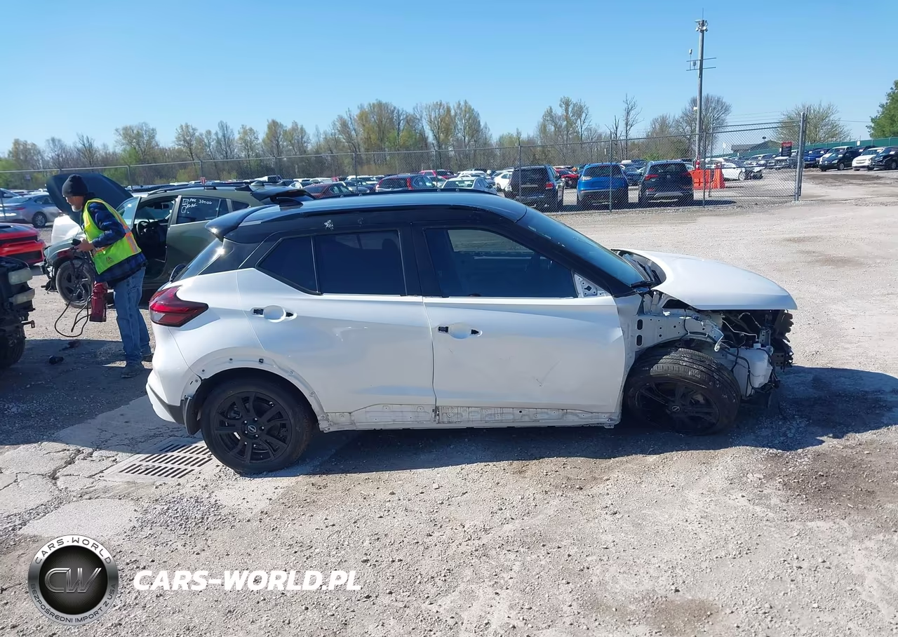 2024 Nissan Kicks Sr Xtronic Cvt VIN:3N1CP5DVXRL569307 - 14