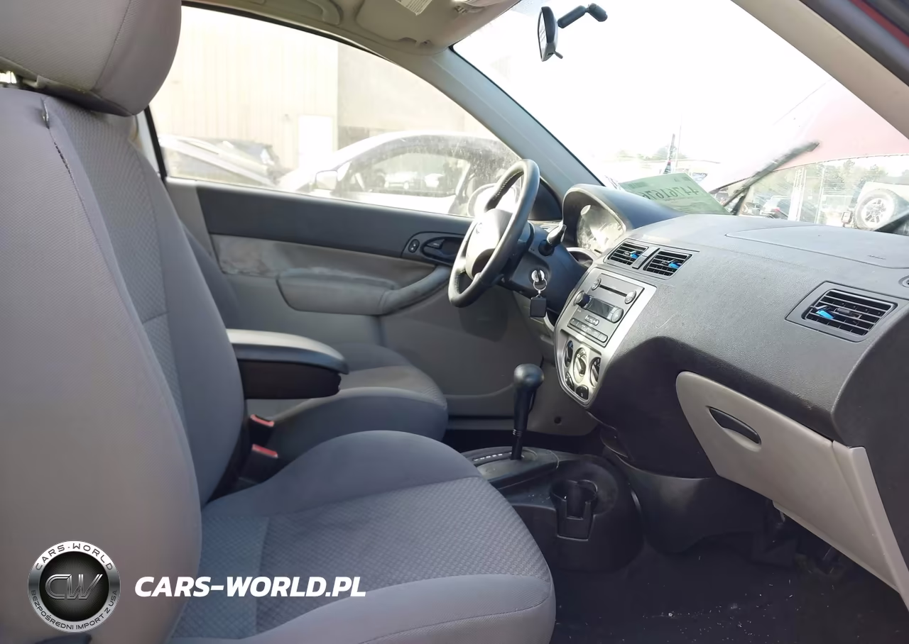 2006 Ford Focus Zx3 VIN:1FAHP31NX6W233180 - 5