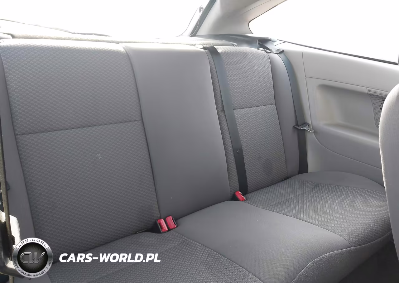 2006 Ford Focus Zx3 VIN:1FAHP31NX6W233180 - 8
