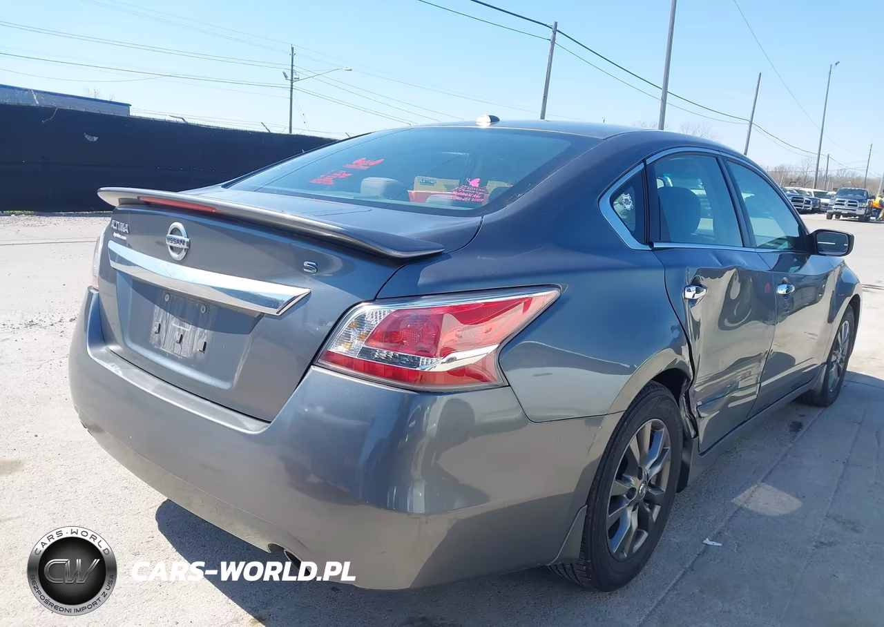 2015 Nissan Altima 2.5 S VIN:1N4AL3APXFN397260 - 4
