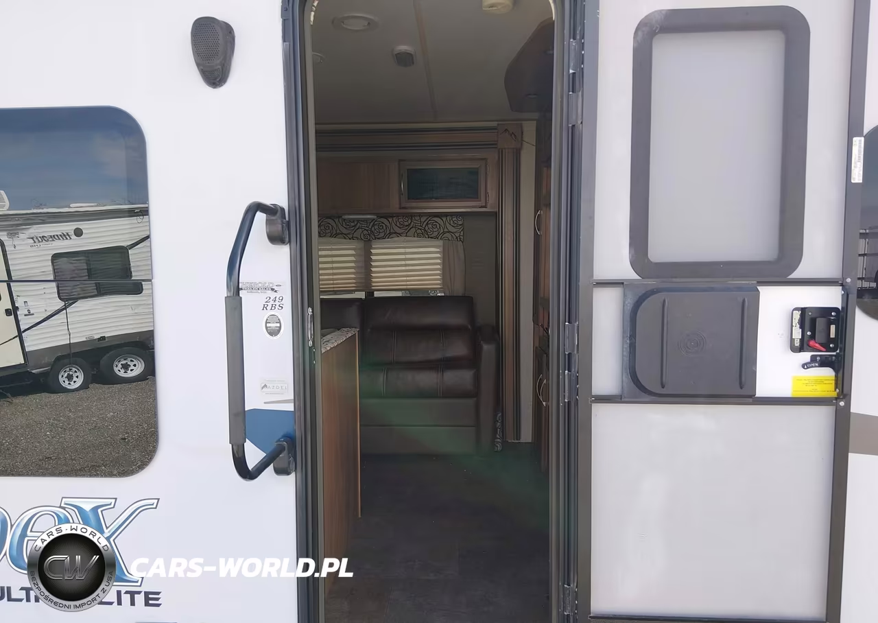 2017 Coachmen Other VIN:5ZT2CXPB1HA009889 - 5