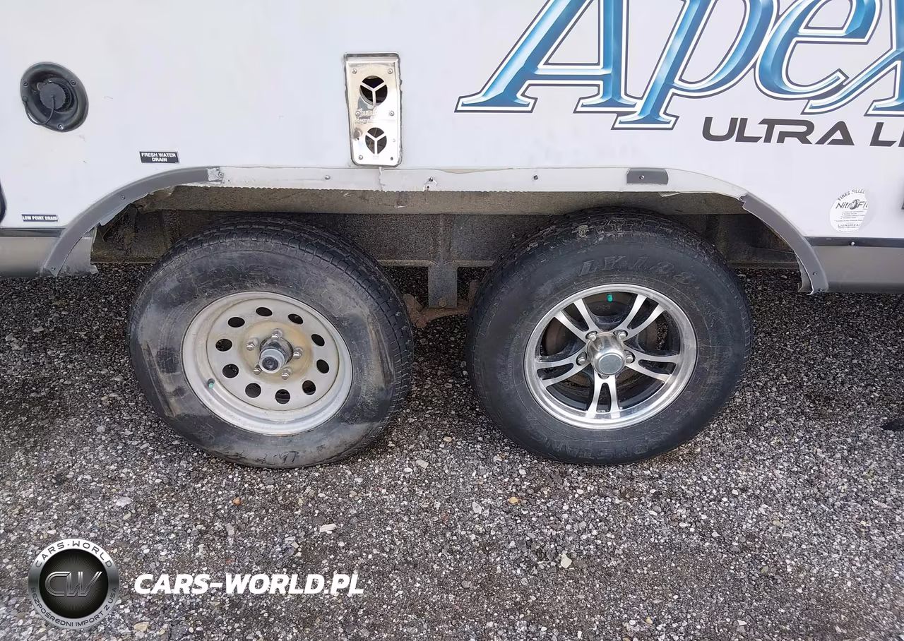 2017 Coachmen Other VIN:5ZT2CXPB1HA009889 - 6