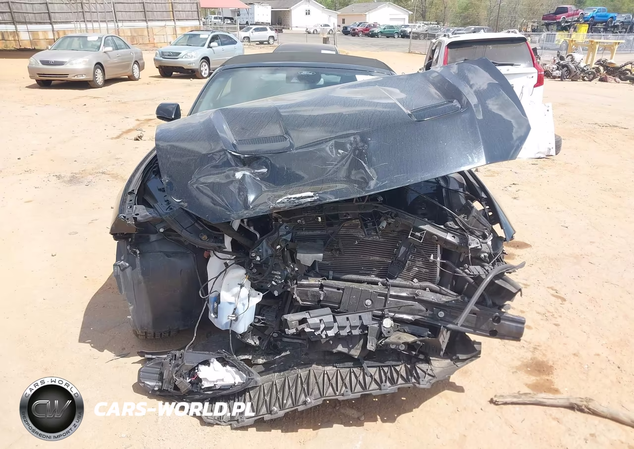 2022 Ford Mustang Ecoboost Premium VIN:1FATP8UH9N5119236 - 12