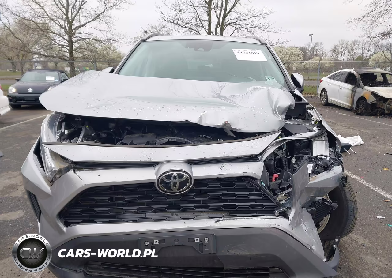 2022 Toyota Rav4 Xle VIN:2T3P1RFV8NW269515 - 12