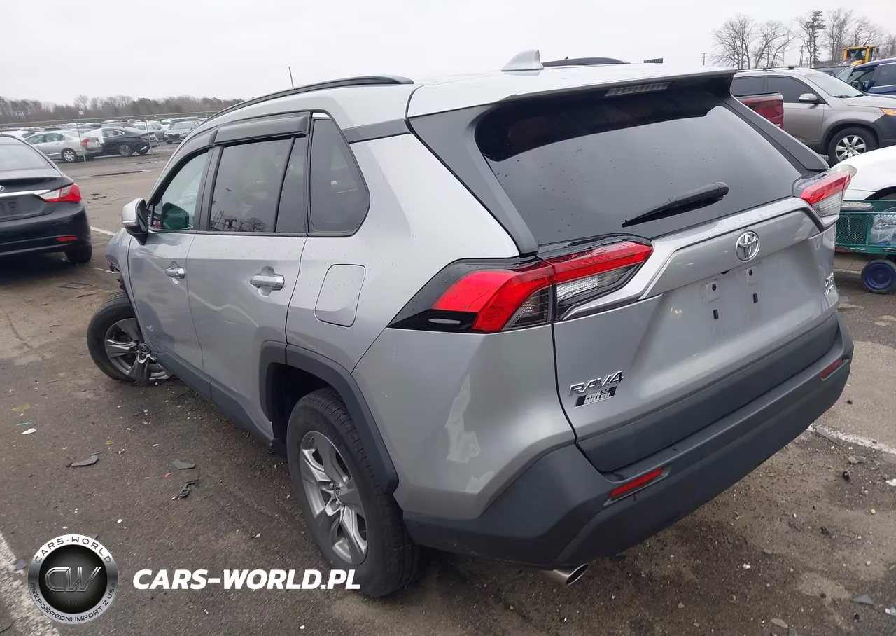 2022 Toyota Rav4 Xle VIN:2T3P1RFV8NW269515 - 3