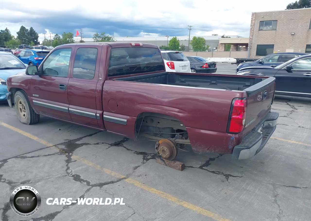 2000 Chevrolet Silverado 1500 Ls VIN:1GCEC19T6YZ283947 - 3