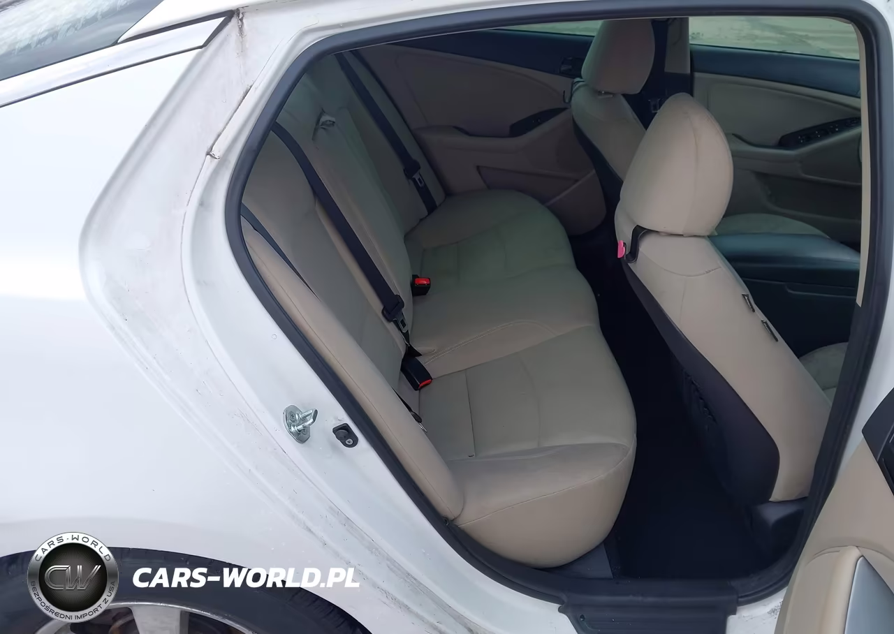 2015 Kia Optima Lx VIN:KNAGM4A75F5663787 - 8