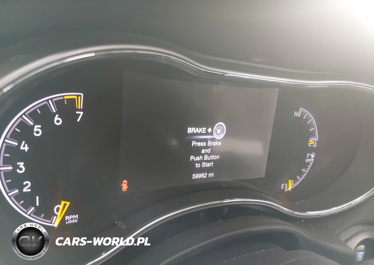 2020 Jeep Grand Cherokee Altitude 4X4 VIN:1C4RJFAG7LC204123 - 7