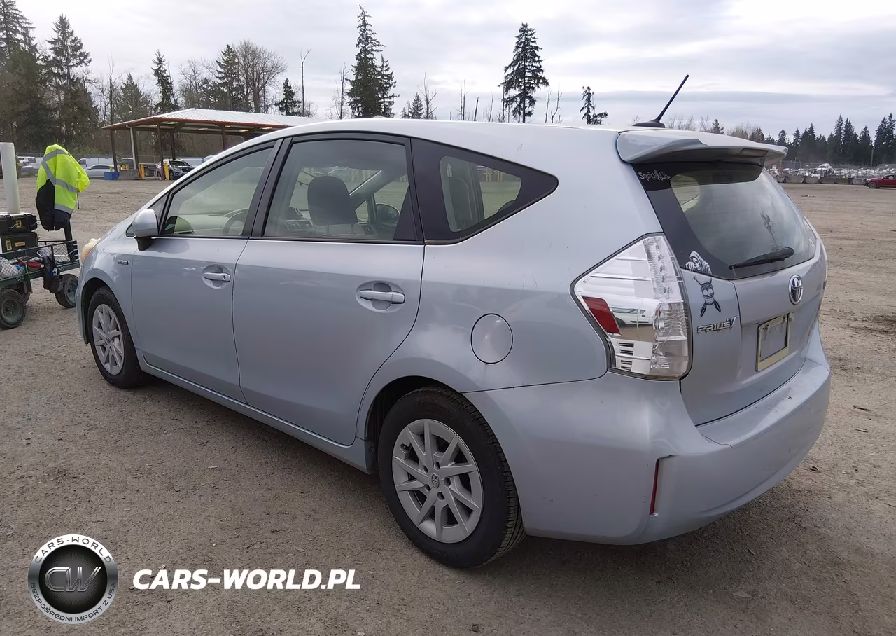 2012 Toyota Prius V Three VIN:JTDZN3EUXC3145992 - 3