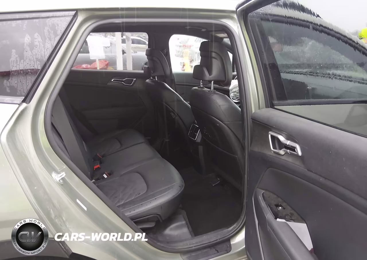 2025 Kia Sportage X-Line VIN:5XYK6CDF5SG284424 - 8