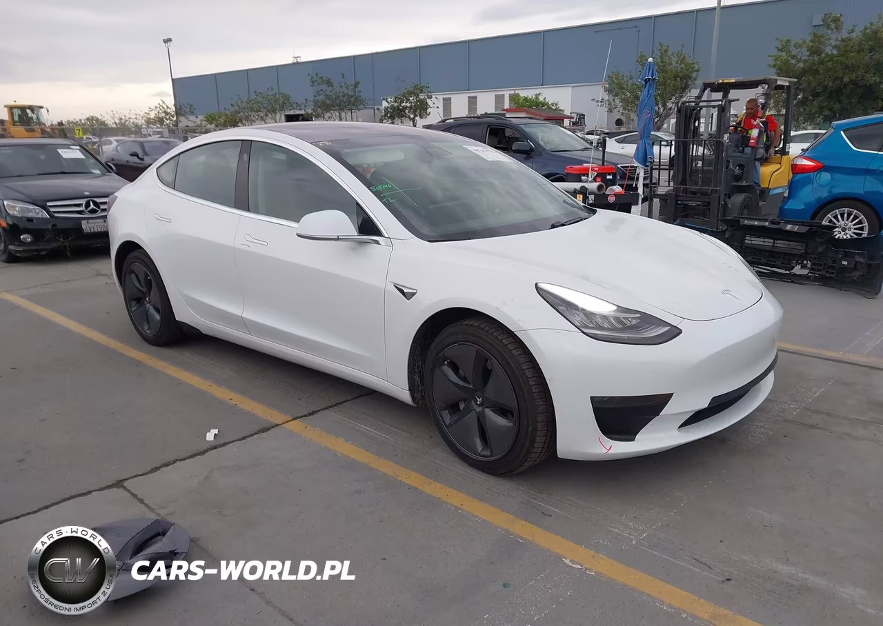 2018 Tesla Model 3 Long Range-Mid Range