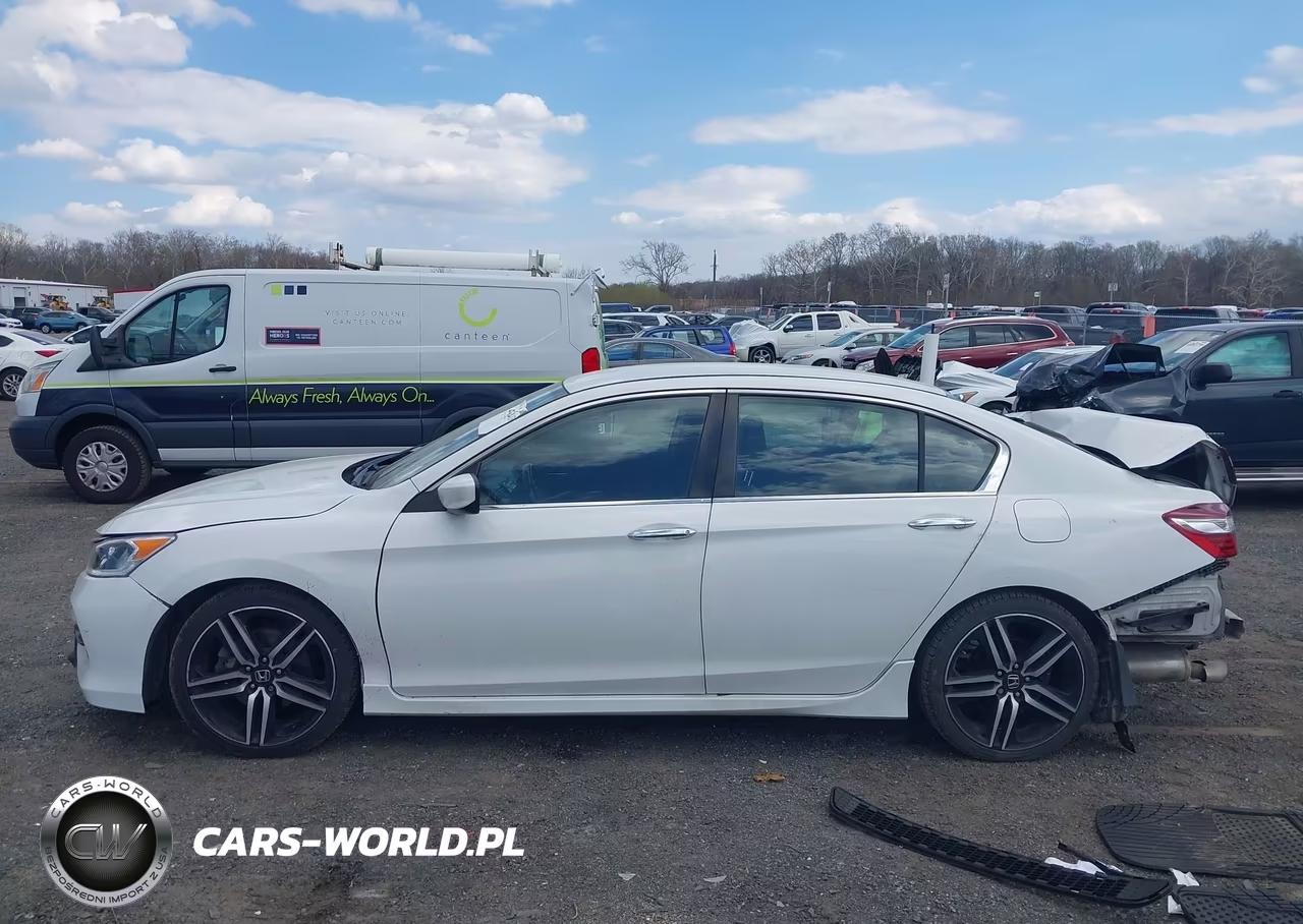 2017 Honda Accord Sport Se VIN:1HGCR2F18HA084316 - 15