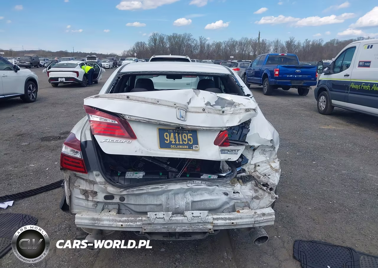 2017 Honda Accord Sport Se VIN:1HGCR2F18HA084316 - 17