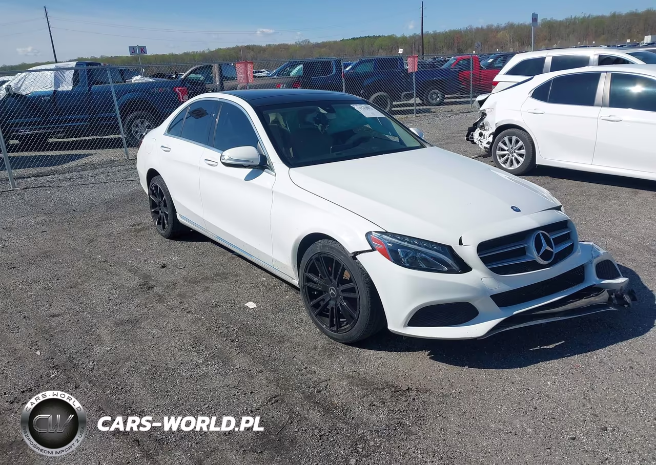 2015 Mercedes-Benz C 300 4Matic