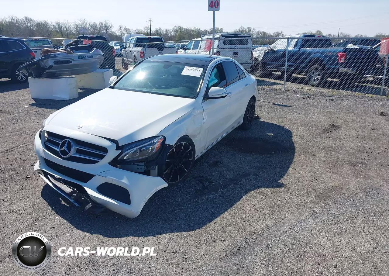 2015 Mercedes-Benz C 300 4Matic VIN:55SWF4KB4FU068616 - 2