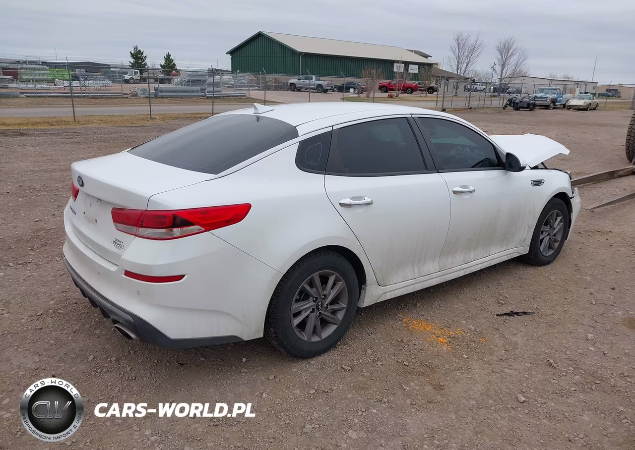 2020 Kia Optima Lx VIN:5XXGT4L39LG401813 - 4