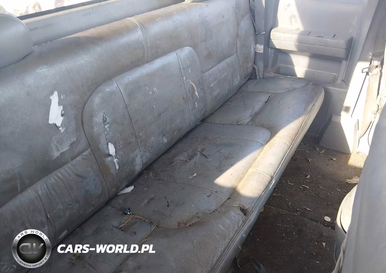 2000 GMC Sierra 3500 Classic Sl VIN:1GTHC39J0YF468181 - 8