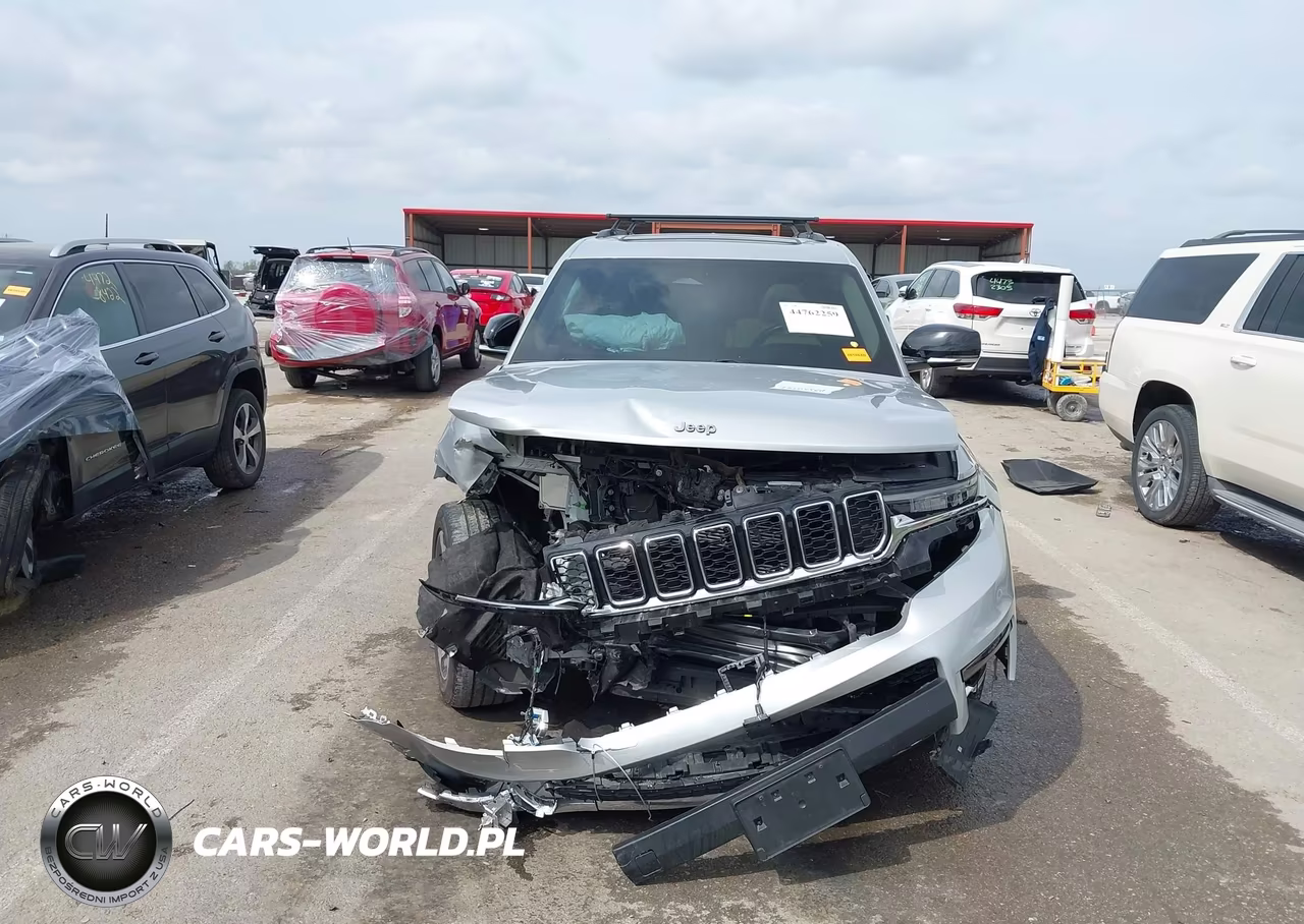 2021 Jeep Grand Cherokee L Limited 4X4 VIN:1C4RJKBG4M8198339 - 12