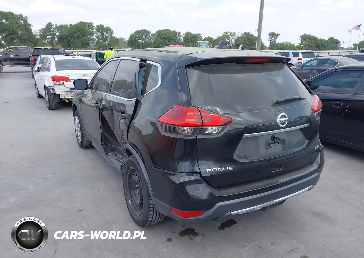 2017 Nissan Rogue S VIN:JN8AT2MV4HW261481 - 3