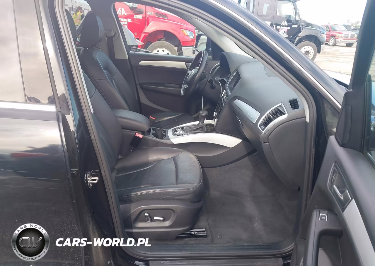 2016 Audi Q5 2.0T Premium VIN:WA1C2AFP6GA127710 - 5