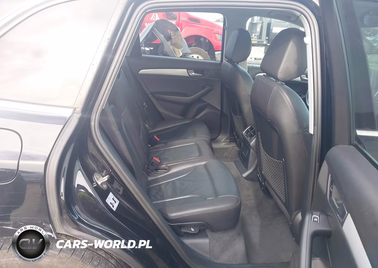 2016 Audi Q5 2.0T Premium VIN:WA1C2AFP6GA127710 - 8