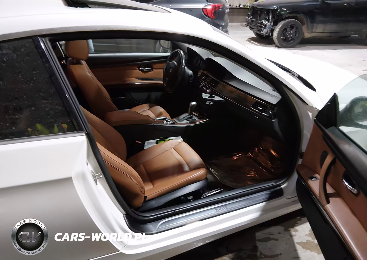 BMW 328I VIN:WBAKF5C56DE657855 - 5