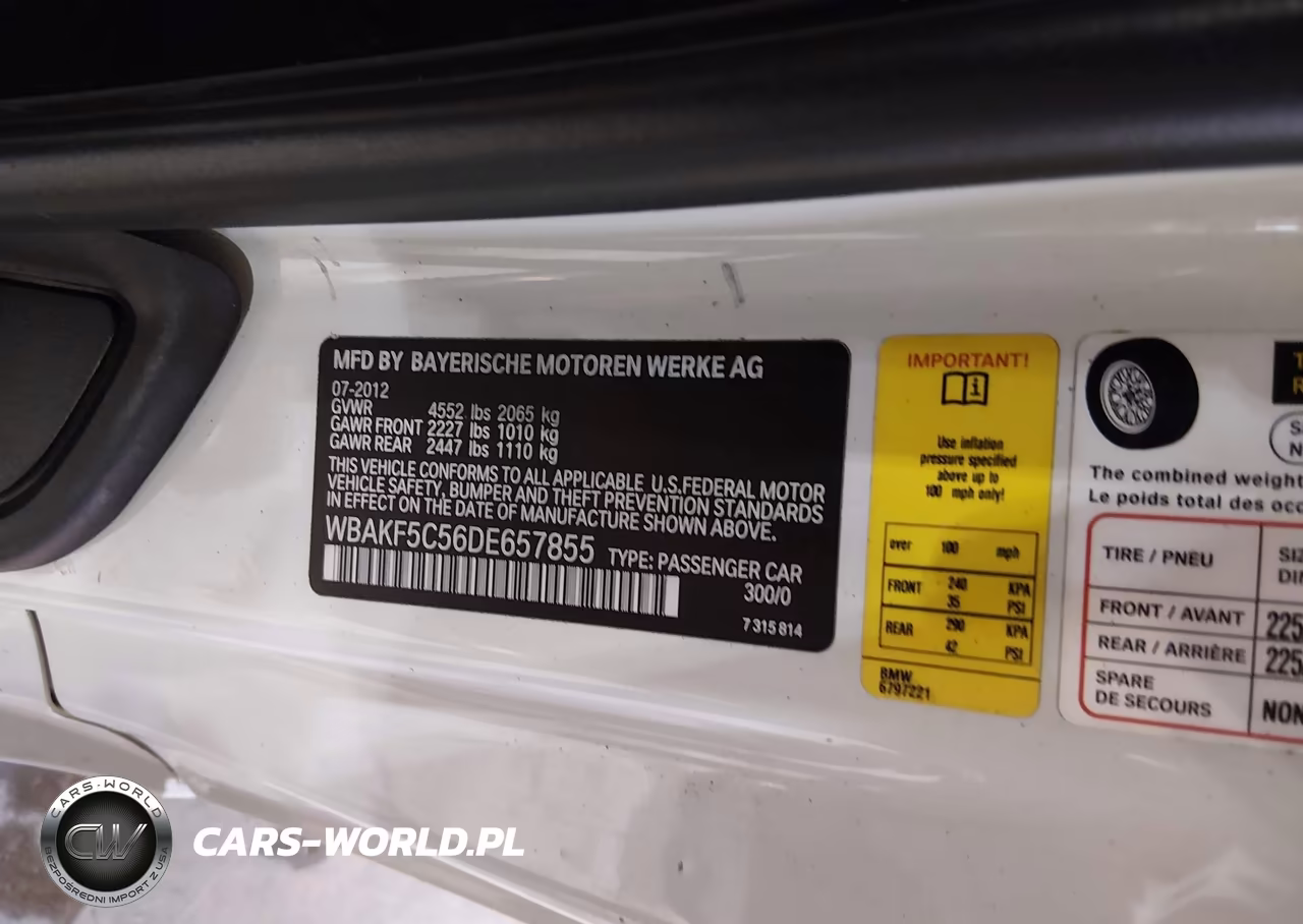 BMW 328I VIN:WBAKF5C56DE657855 - 9