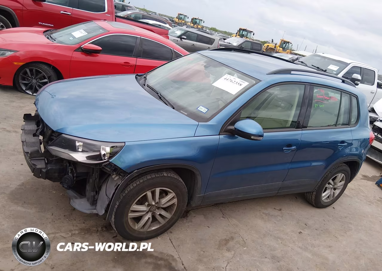 2017 Volkswagen Tiguan 2.0T-2.0T S VIN:WVGAV7AX9HK037702 - 14