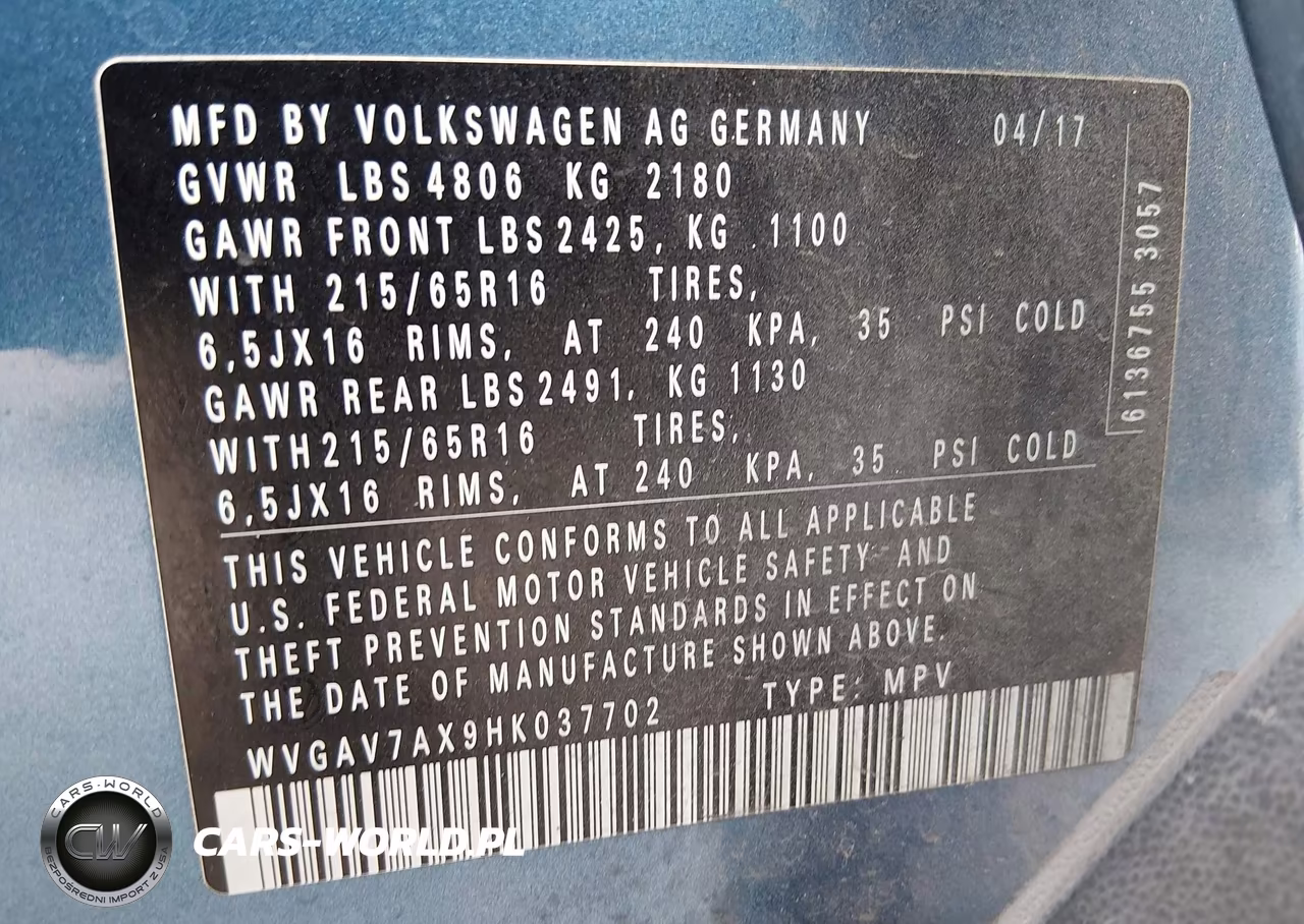 2017 Volkswagen Tiguan 2.0T-2.0T S VIN:WVGAV7AX9HK037702 - 9