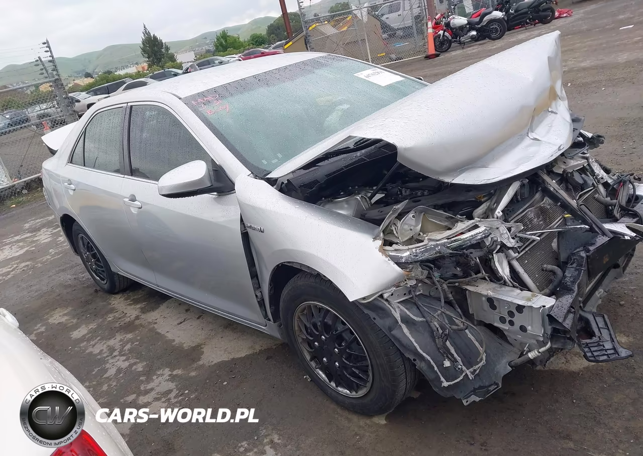 2012 Toyota Camry Hybrid Le