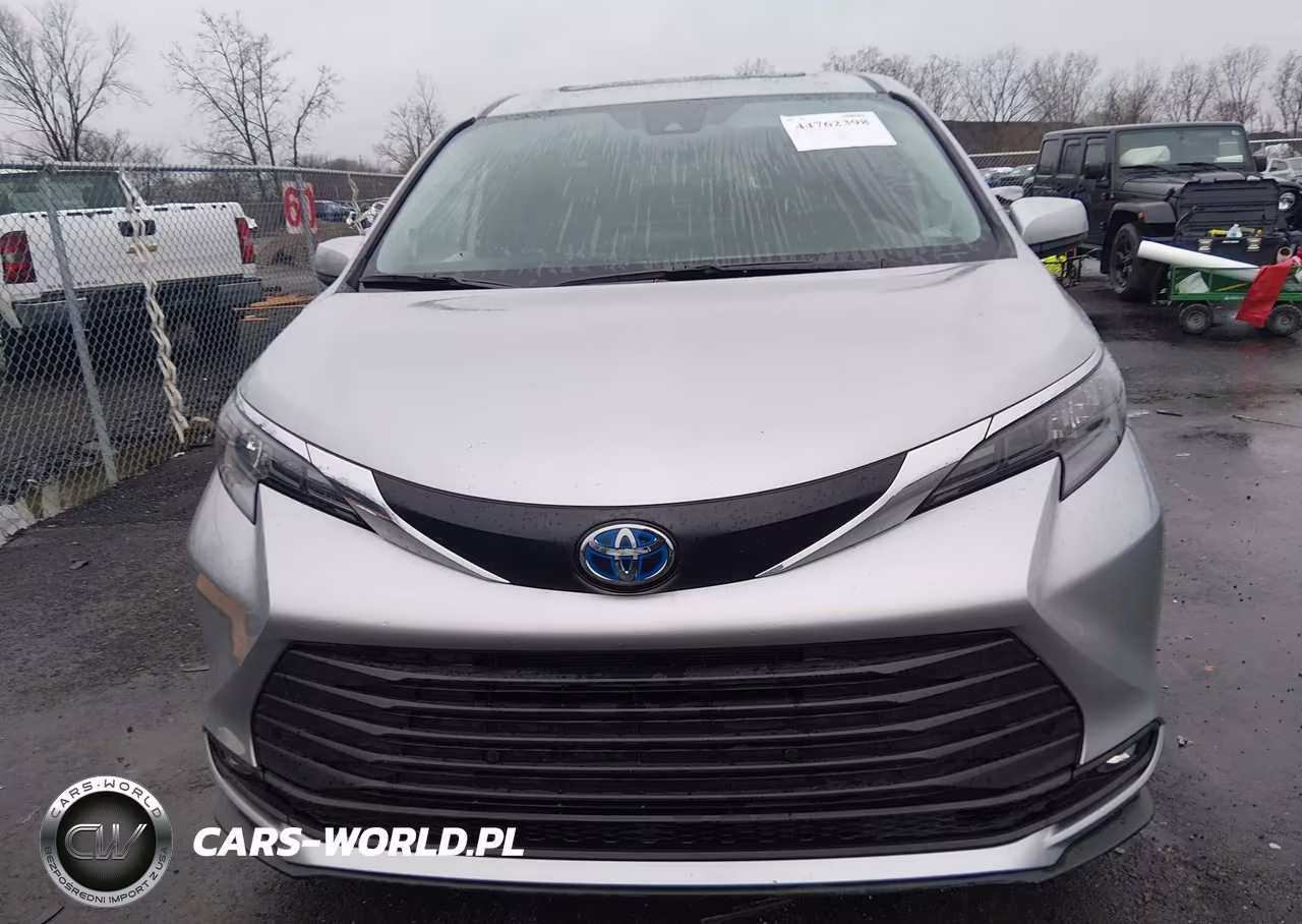 2025 Toyota Sienna Xle VIN:5TDJSKFC8SS182624 - 12