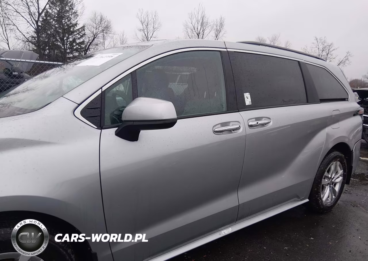 2025 Toyota Sienna Xle VIN:5TDJSKFC8SS182624 - 14