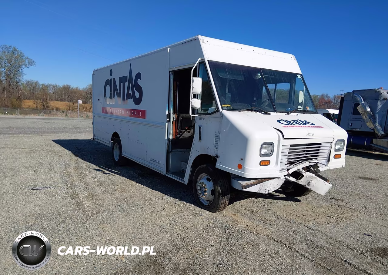 2015 Ford F-59 Commercial Stripped