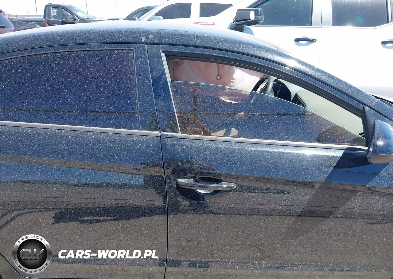 2018 Hyundai Elantra Sel VIN:5NPD84LF0JH218185 - 13