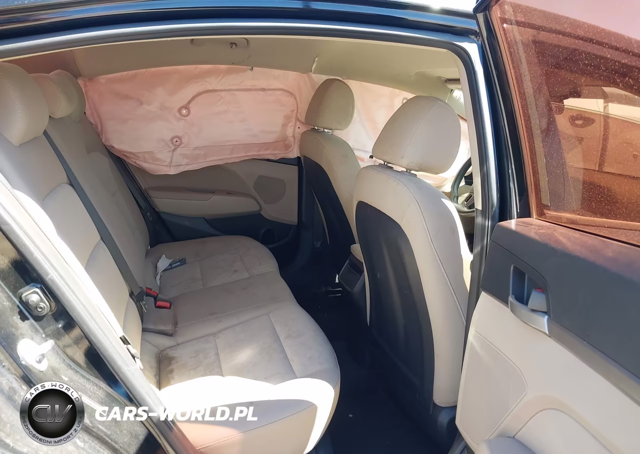 2018 Hyundai Elantra Sel VIN:5NPD84LF0JH218185 - 8