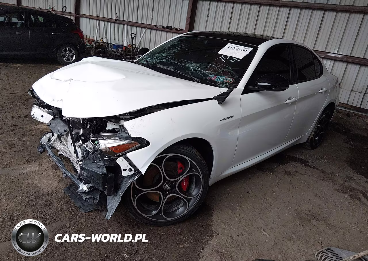 2022 Alfa Romeo Giulia Veloce Awd VIN:ZARFANBN7N7655435 - 2